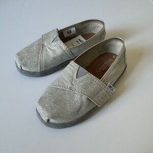 New Toms Toddler Silver Glitter Alpargata Slip-On Sneaker size T9